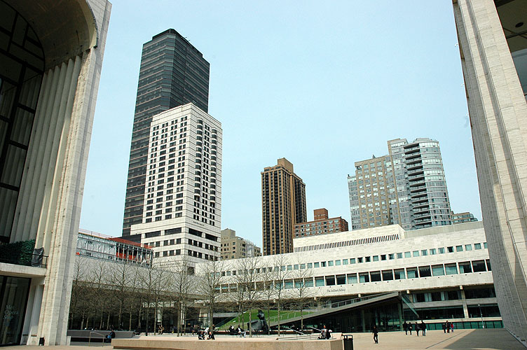 Monday, April 18, 2011 New York 023.JPG